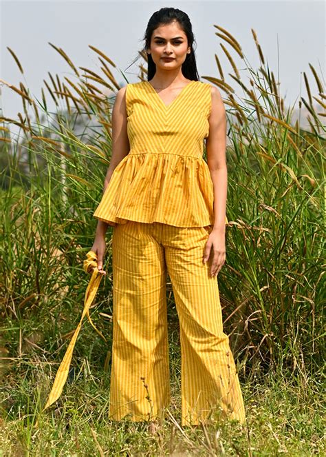 Get V Neck Yellow Striped Coord Set at ₹ 3490 | LBB Shop