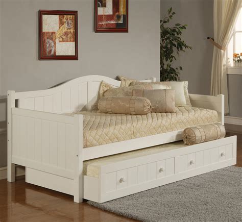 Hillsdale Daybeds Twin Staci Daybed with Trundle | Dream Home Furniture ...