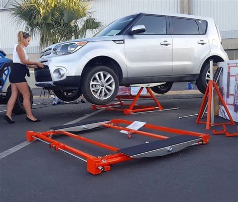 Мобильный автоподъёмник для гаража AUTOLIFT 3000 (ЧЕХИЯ) - купить от ...