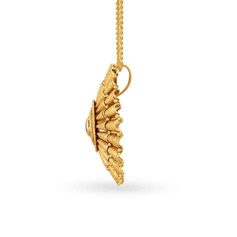 Regal Bold Pendant and Earrings Set