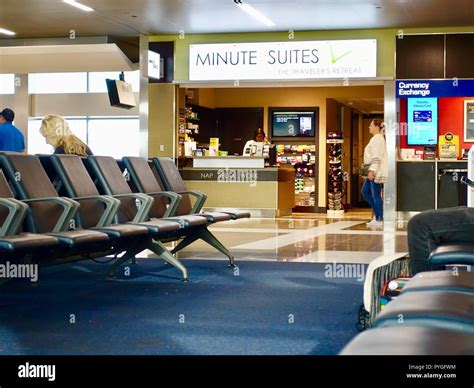 Minute Suites traveler's retreat, Atlanta Hartsfield International ...