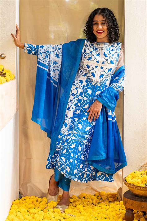 Shop Blue Printed Lagoon Luster Kurta Set by PRACHI KAMAT at House of ...