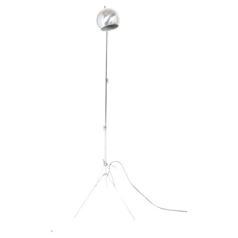Mid-Century Modern Chrome Floor Lamp For Sale at 1stDibs