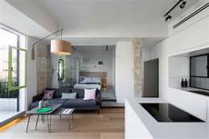 Tel Aviv Apartment Redesigned by Flow Of Light In Cozy Tel Aviv Apartment Tel Aviv Apartment Redesigned