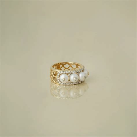 Chicago Gold Diamond and Pearl Band Ring – Moi Fine Jewelry