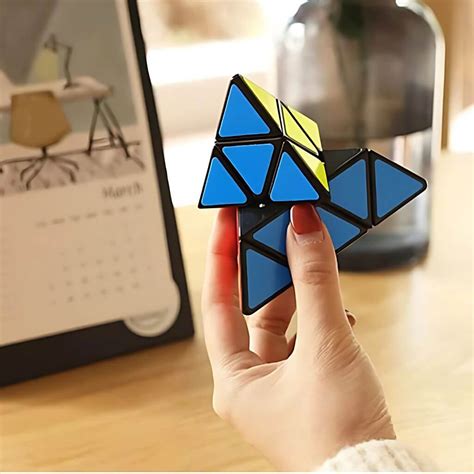 Rubik's Cube Triangle | Science Labs