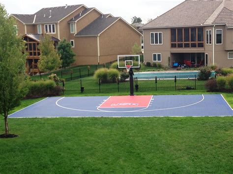 Custom Designed Backyard Basketball Court | Basketball court backyard ...