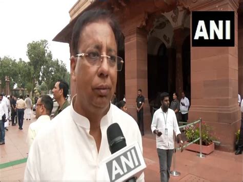 "Didn't even give a notice on Op Sindoor, shows how arrogant he is ...