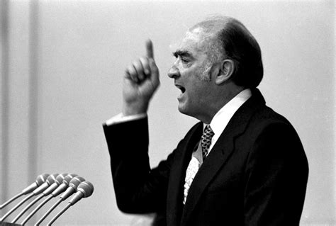 'Quetzalcóatl' la novela del presidente José López Portillo - México ...