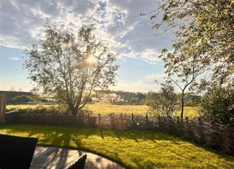 Sunset Warmond - Campervans/Motorhomes for Rent in Warmond, Zuid ...