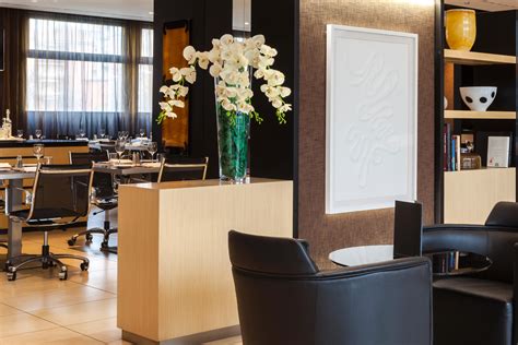 AC HOTEL BOLOGNA BY MARRIOTT BOLOGNA