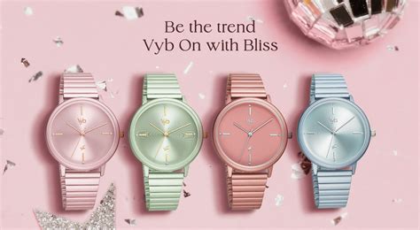 Buy Online Fastrack Vyb Bliss Quartz Analog Pink Dial Stainless Steel ...