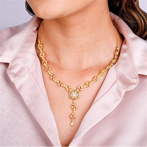 Golden Glorious Flower Necklace – GIVA Jewellery