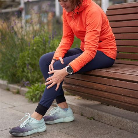 Knee pain while running: why do you get sore knees while running?