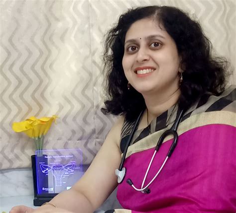Dr Sneha Phadnis | Obstetrics and Gynaecology