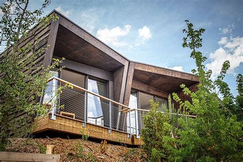 HOTEL ECOLODGEE FUTUROSCOPE (Chasseneuil-du-Poitou) - Hotel Reviews ...