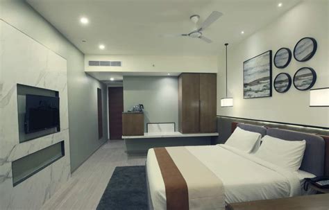 Hotel DR Indraaprasthaa Best Hotel in Back side of Indian Bank ...