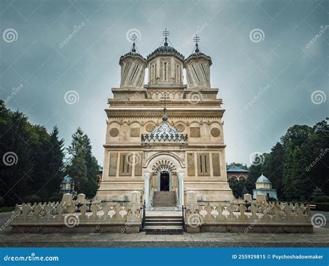 Curtea De Arges Old Christian Orthodox Monastery in Romania. Beautiful ...