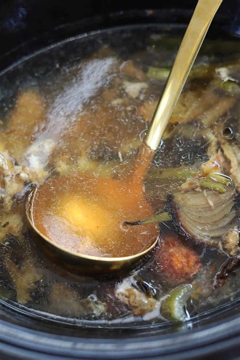 Gluten Free Chicken Stock (Slow Cooker Recipe, Dairy Free)