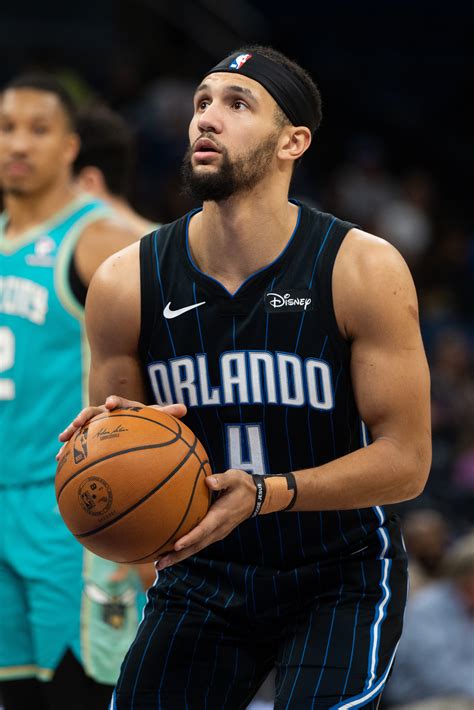 15 NBA Stars Waiting For Massive Contract Extensions - Fadeaway World