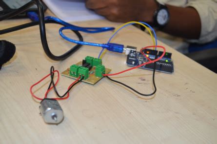 Index of /floss-arduino/pictures/