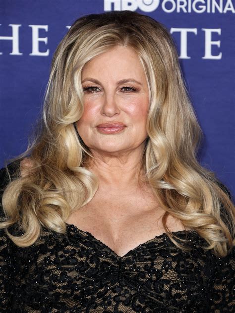 Jennifer Coolidge Reveals 'Immaturity' Kept Her From Having Kids