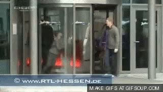 Revolving Door Fails 的图像结果