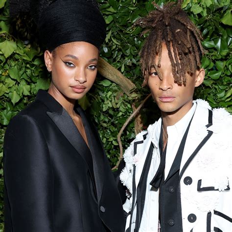 2025 Grammys: Willow Smith poses in embellished micro shorts while ...