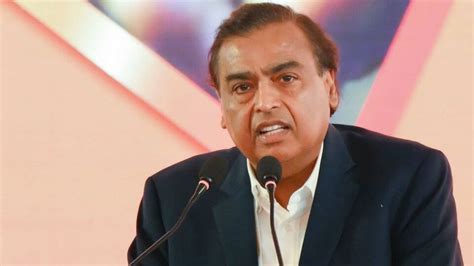 Proud father Mukesh Ambani says daughter Isha Ambani ‘boss in office ...