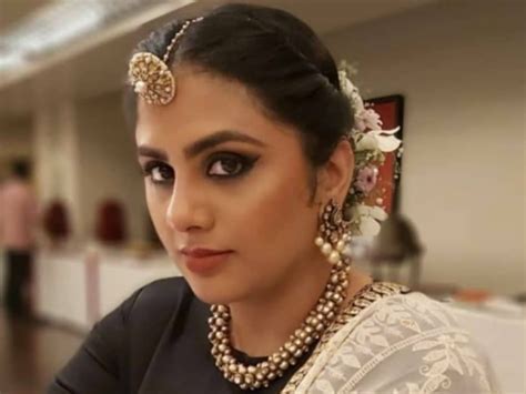 ips kamya mishra cracked upsc in first attempt without coaching and ...