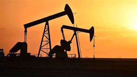 Oil prices rise over 2% as US inventories decline