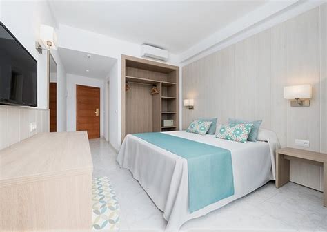 AZULINE HOTEL PALMANOVA GARDEN (Majorca) - Apartment Reviews, Photos ...