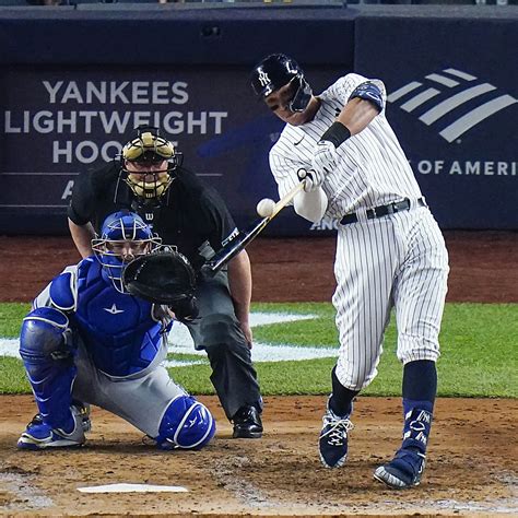 New York Yankees Aaron Judge Slugs His Way Toward Home Run ...