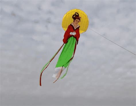潍坊人放风筝是山东最cult的狂欢_凤凰网