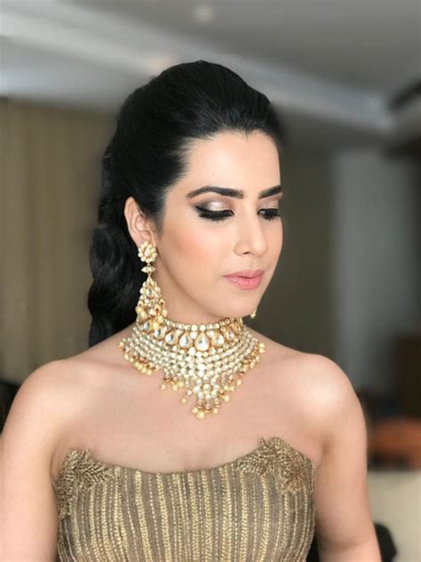 How to Do Makeup at Home for Weddings like a Pro? Follow This Guide to ...