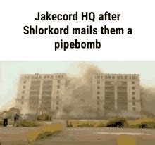 Building Exploding GIF 的图像结果