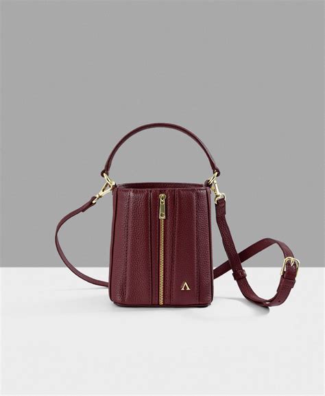 Designer Leather Handbags | AKINNA – Luxury for the People of Now