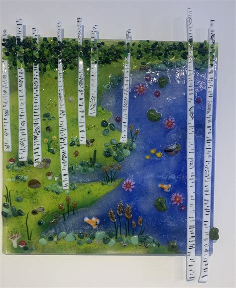 Child Bride Pond Scene 的图像结果