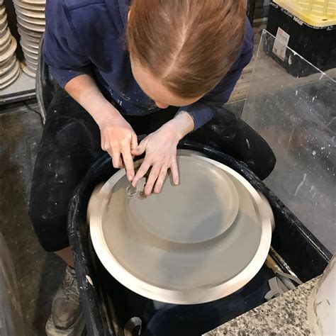 Pottery Tutorial Video Applying Flux 的图像结果