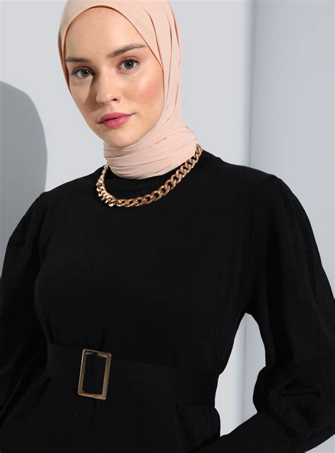 Black - Knit Dresses