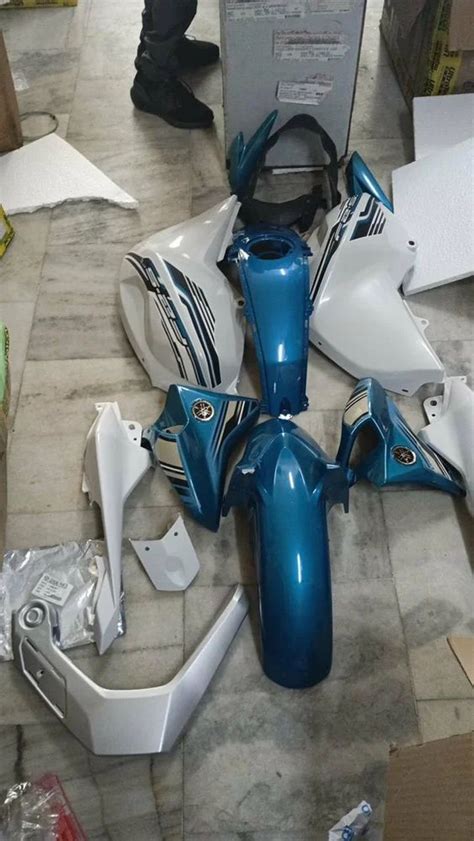 Yamaha Motorcycle Spare Parts - Yamaha FZS V2.0 Body Parts Trader ...