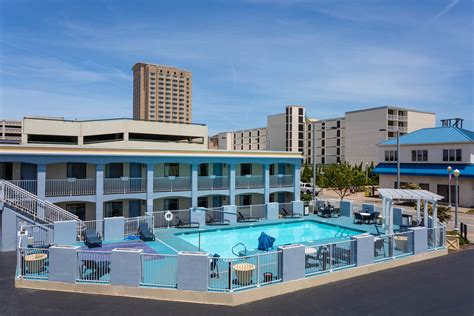 Ramada by Wyndham Virginia Beach | Virginia Beach, VA Hotels