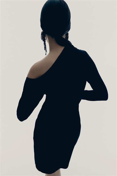 One-shoulder bodycon dress - Black - Ladies | H&M IN