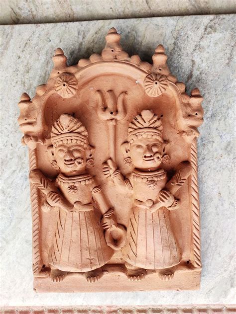 Laal Phula Terracotta Art | Home Decor | Memeraki.com