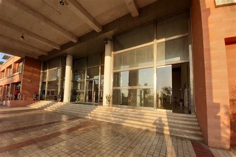 IIM Mumbai (NITIE) Campus: Photos, Virtual Tour