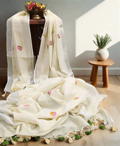 Off-white Embroidered Linen Dupatta | Peepal Clothing
