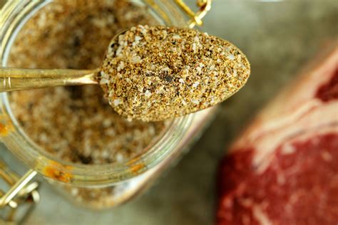 Best Steak Seasoning Recipe (Easy, Flavor-Packed Blend)