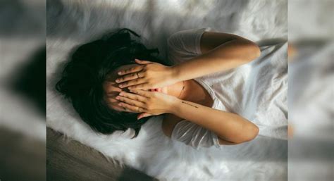 Ways to deal with anxiety feeling due to wedding delay