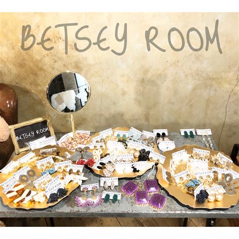 BETSEY ROOM
