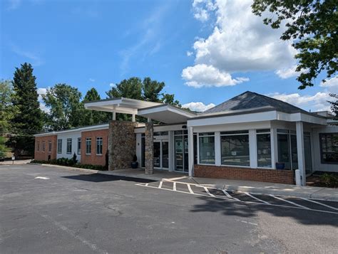 Roanoke's free clinic, just the second in the state, marks 50 years ...